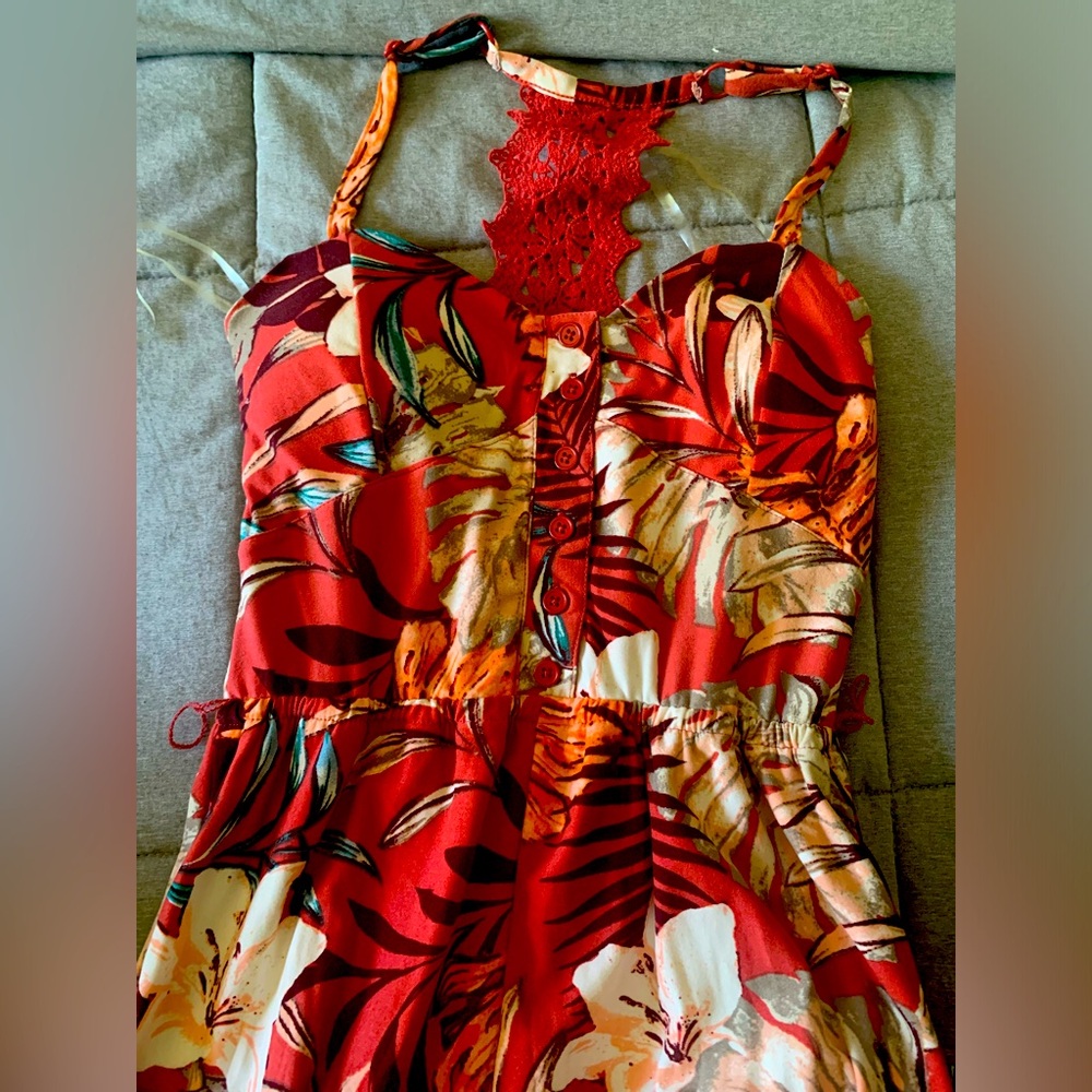 Women’s no boundaries jumpsuit never worn !